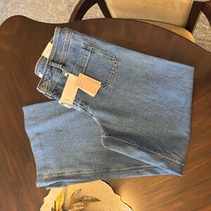 Mango NWOT Wide Leg Jeans With Patch Pockets. Size 8